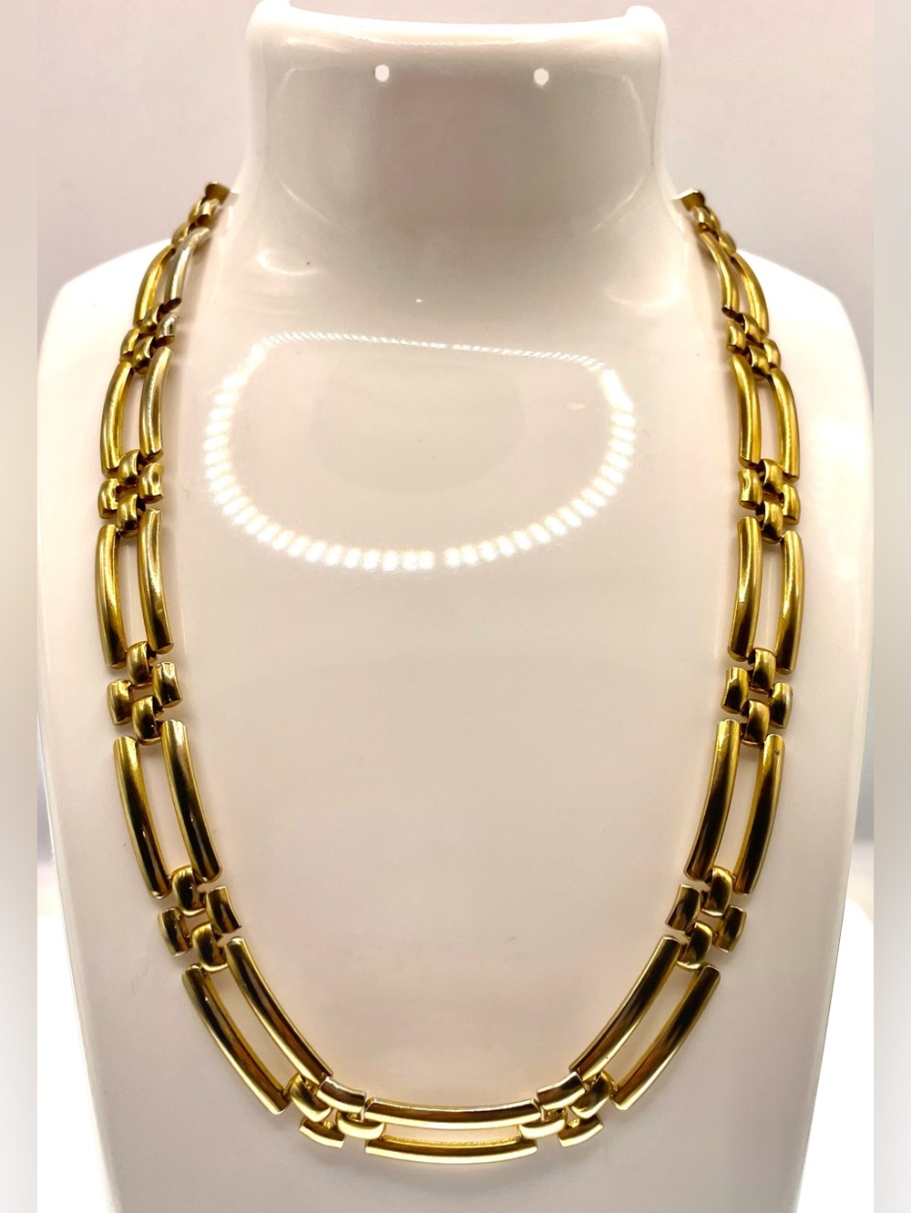 Vintage Gold Tone Linked Choker Necklace 16” Statement Collar 1980s